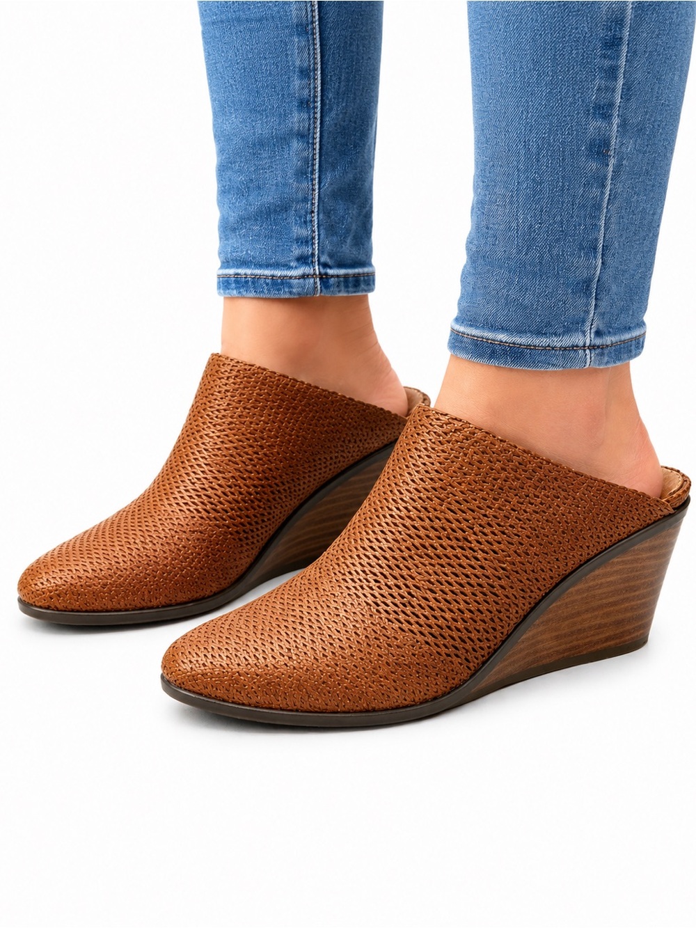 Size 8.5 Lucky Brand Larsson Women’s Leather Wedge Mules Brown Perforated Shoes